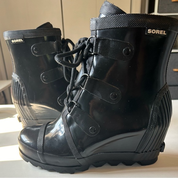 RARE Sorel Joan of Arctic Wedge Black Rainboot 9.5 - Picture 8 of 10